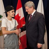 Justin Bieber Meets Canadian Prime Minister…In Overalls? Was He Being Disrespectful, Or Just Keeping It Real?