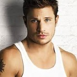Nick Lachey Accused of Choking a Football Fan, Swearing At His Wife After She Insults 98 Degrees